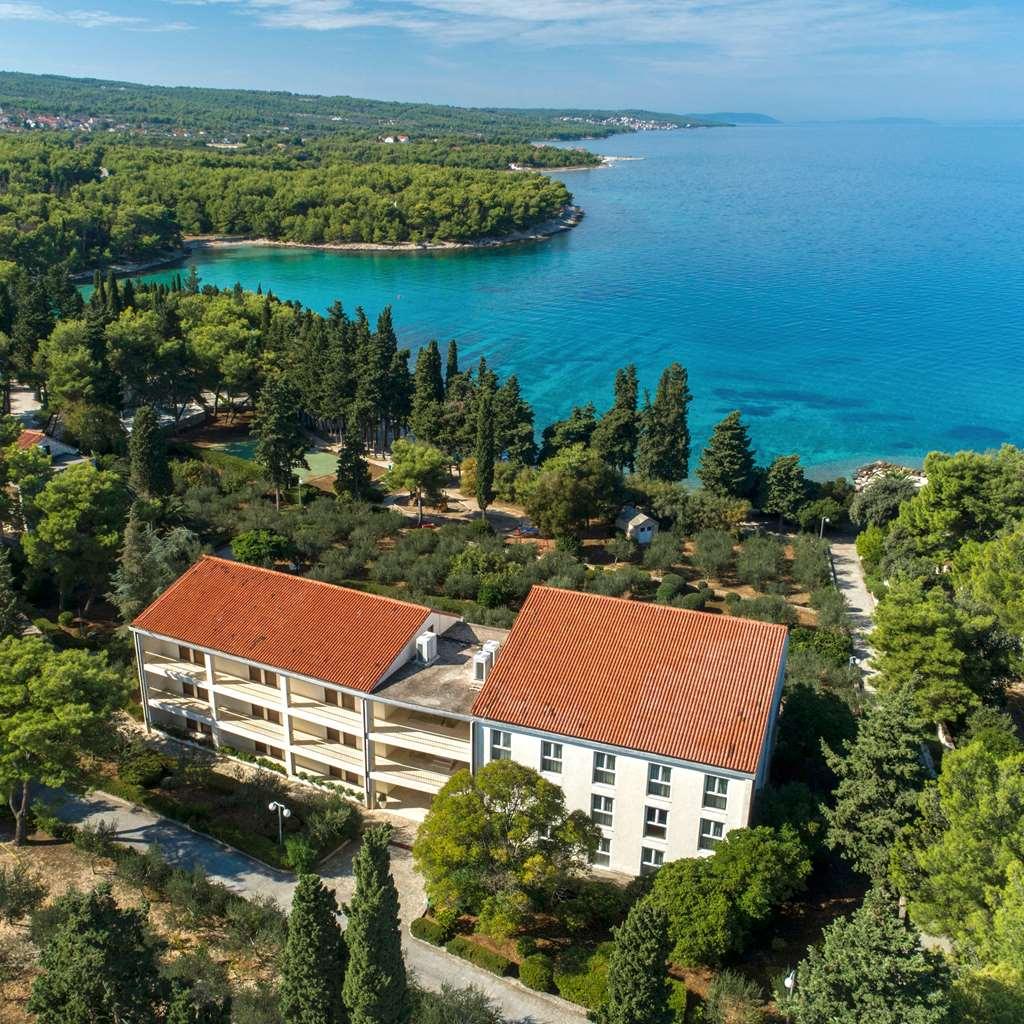 Aminess Vival Casa Velaris Hotel Supetar Eksteriør billede