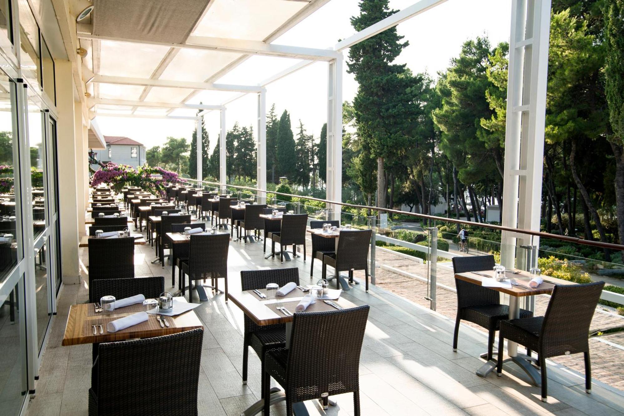 Aminess Vival Casa Velaris Hotel Supetar Eksteriør billede