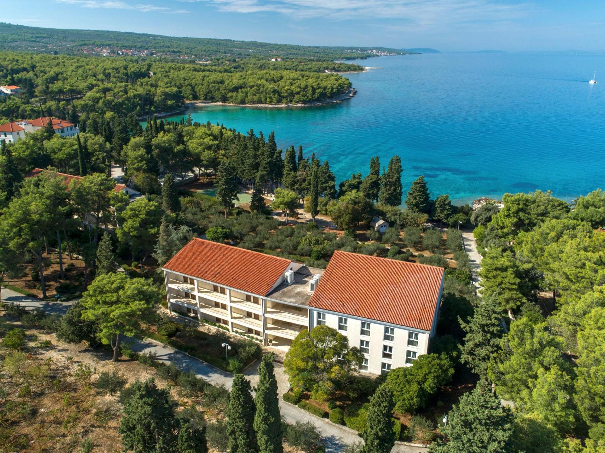 Aminess Vival Casa Velaris Hotel Supetar Eksteriør billede